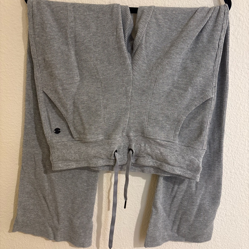 Calvin Klein Women’s Gray Sweatpants